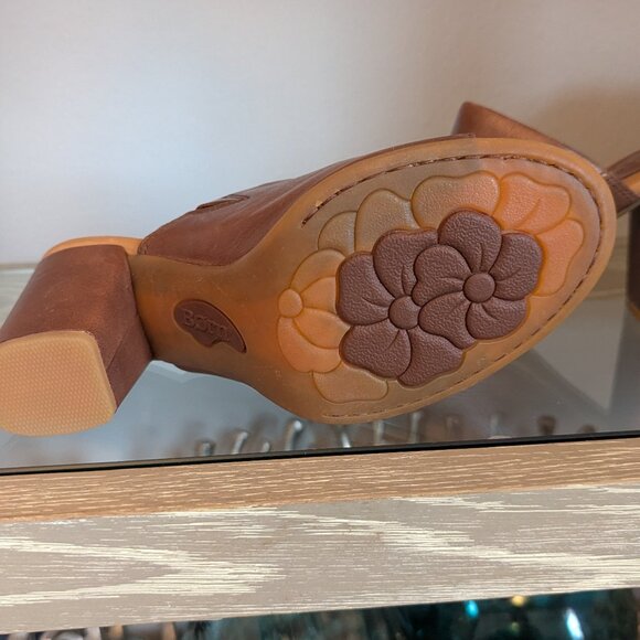 Clarks Brown Mule Shoes - Picture 4 of 9